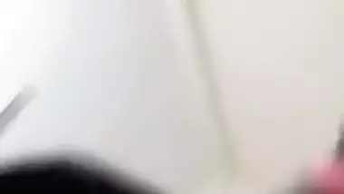 Man fucks a Patna girl and records Bihari sex video