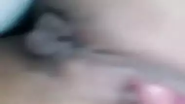 Today Exclusive- Horny Assami Girl Showing Her Boobs And Pussy On Video Call
