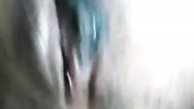 Indian woman shamelessly flashes her XXX tits and sex vagina in close-up