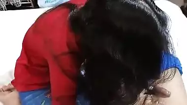 Soni Ne Apni Pyasi Machlti Bur Me Apne Step Papa Ka Mota Lund Le Aur Sari Rat Mote Lund Se Chu With Li Ya