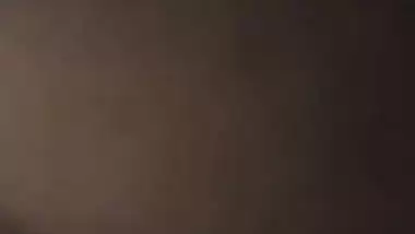 Nephew fucks his aunt’s shaved pussy in desi xxx MMS