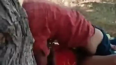 Desi village aunty caught fucking in khet