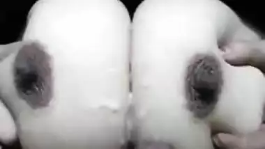 Point of view porn video of Indian guy cumming on girl's breasts