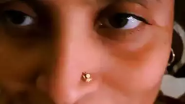 Gujju wife blowjob to house owner and naked boobs show